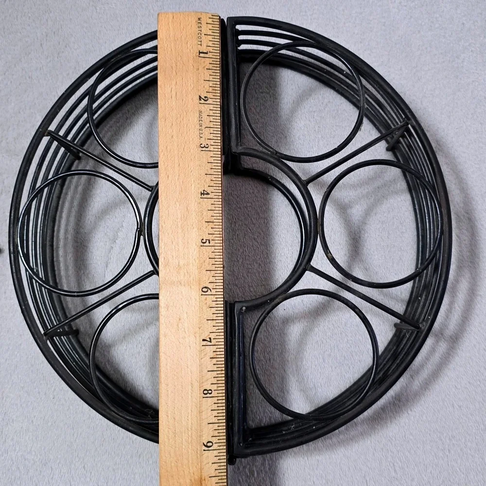 Vintage Black Metal 7-Candle Votive Holder Folding Pip Berry Wreath Centerpiece